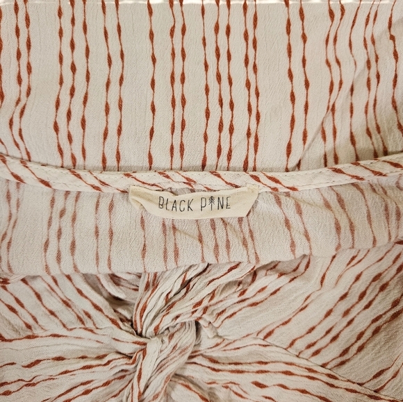 Black Pine Linen Blend Knot Front Blouse, Red/Ivory, Small - Picture 6 of 10